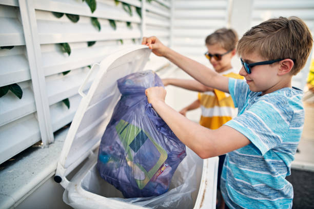 Best Commercial Cleanout Services  in Valencia, NM